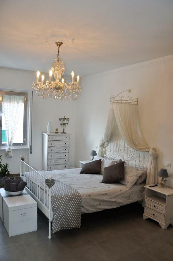 Nonna Rina B&B Savona Kültér fotó